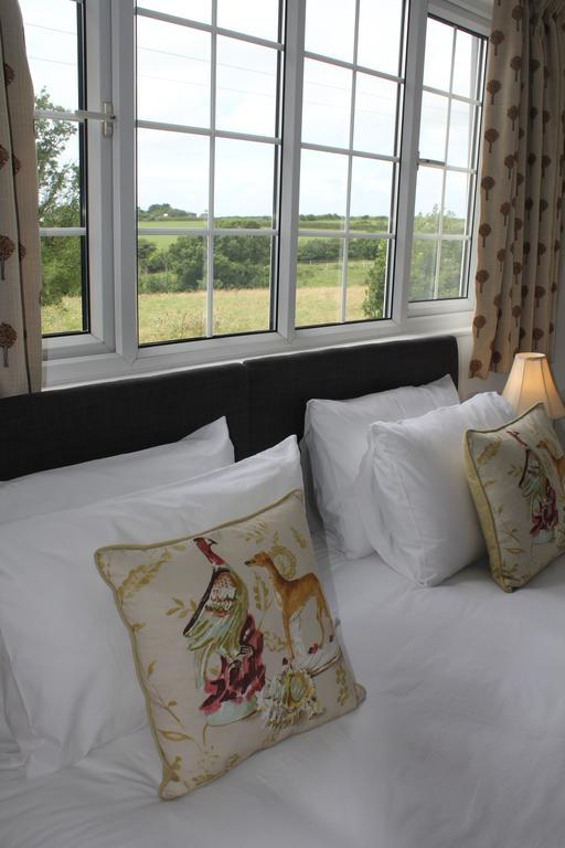 Three Horseshoes Country Inn Barry Zewnętrze zdjęcie