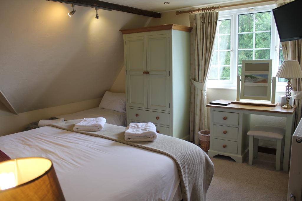Three Horseshoes Country Inn Barry Pokój zdjęcie
