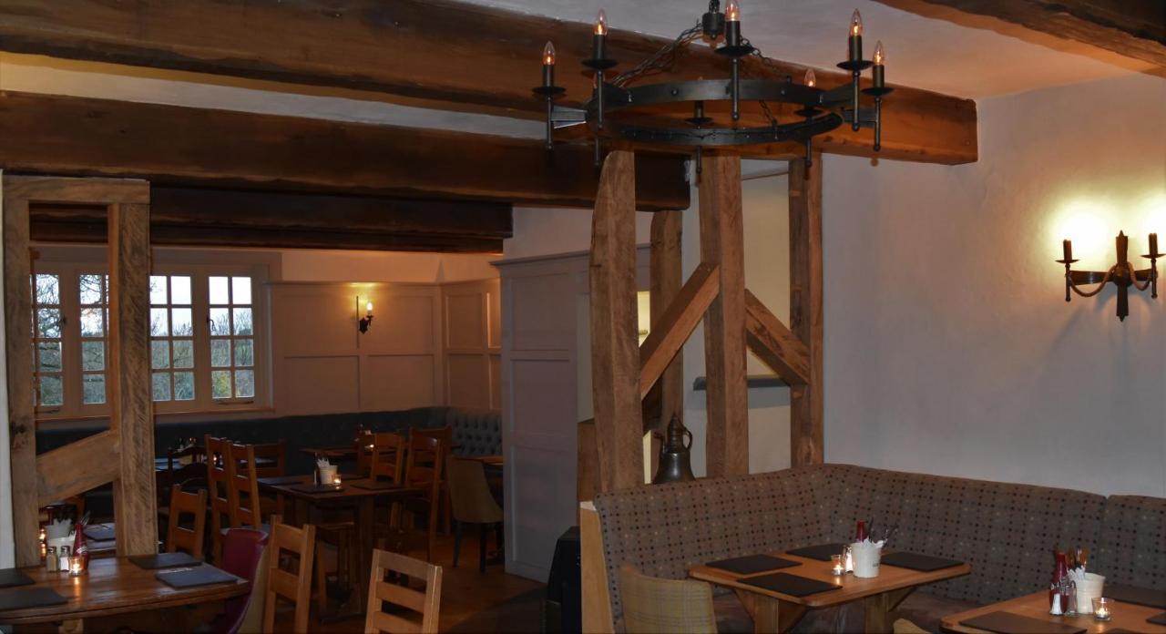 Three Horseshoes Country Inn Barry Zewnętrze zdjęcie
